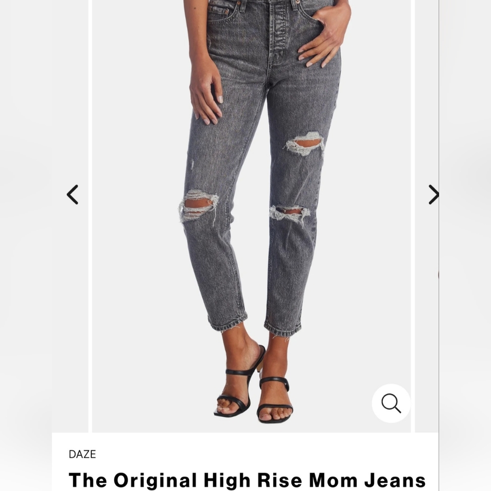 BRAND NEW Daze high rise mom jeans